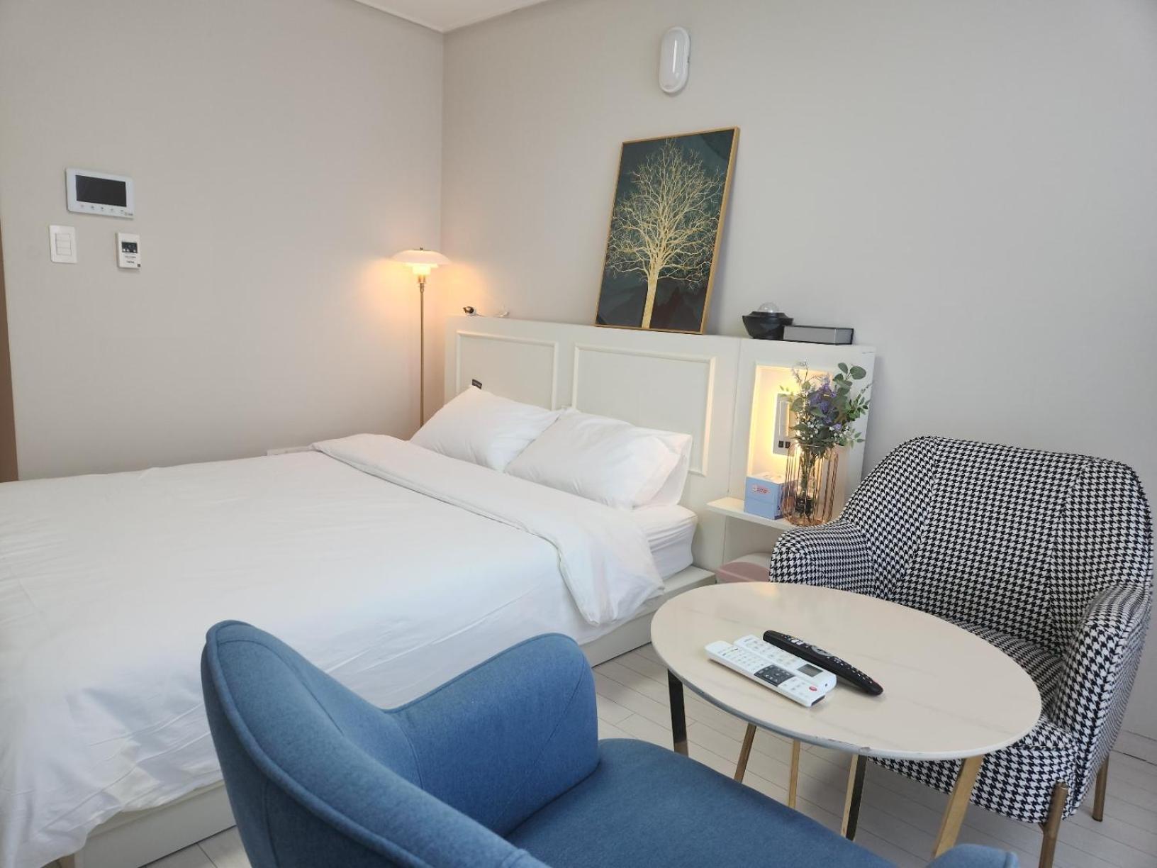 Daegu Star B&B Dsr Hotel Lily Guestroom Exterior photo